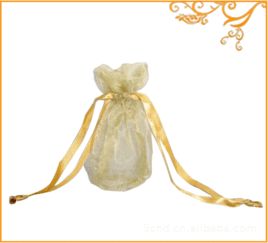 廠家直銷精品推薦：各類箱包、其他包款與服裝設計供應指南